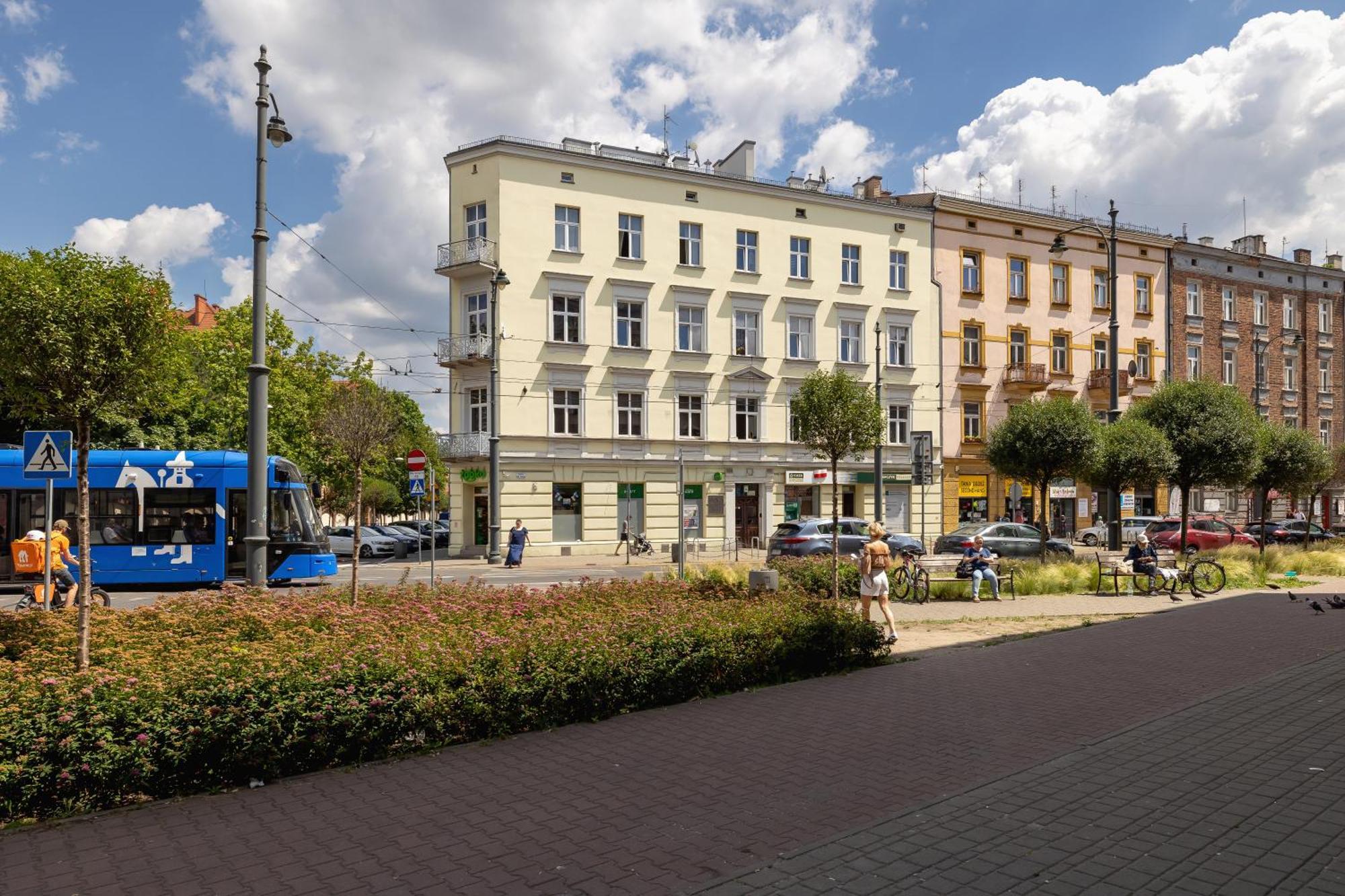 1-Bedroom Apartment With Balcony - Dluga 65 Krakow Exterior photo